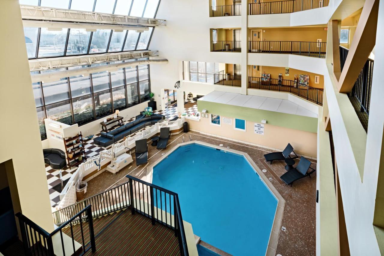 The Atrium Resort, Virginia Beach By Vacatia エクステリア 写真